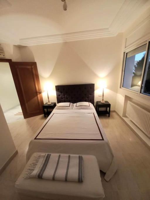 Tres Bel Appartement Idealement Place ลาร์มาร์ซา ภายนอก รูปภาพ